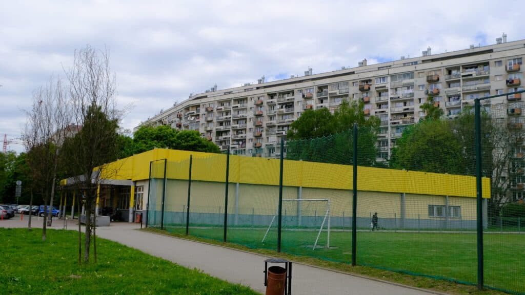 Lewiatan na osiedlu Widok w Krakowie